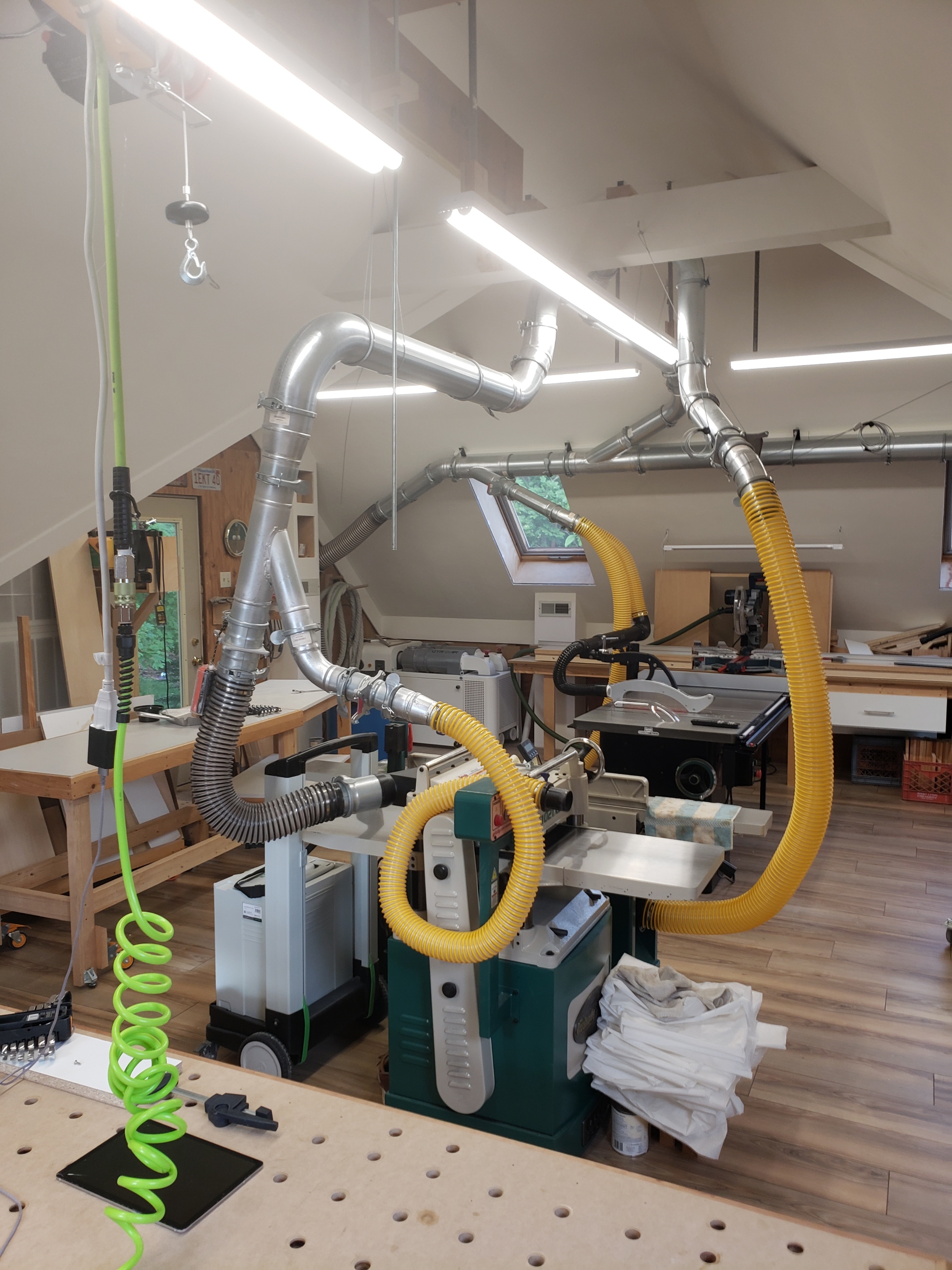 Nordfab exhaust ducting system complete with sleeves and elbows.